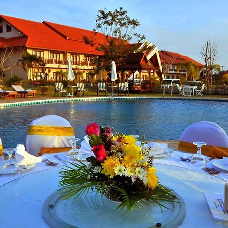 Daosavanh Resort & Spa Hotel Savannakhet Ngoại thất bức ảnh