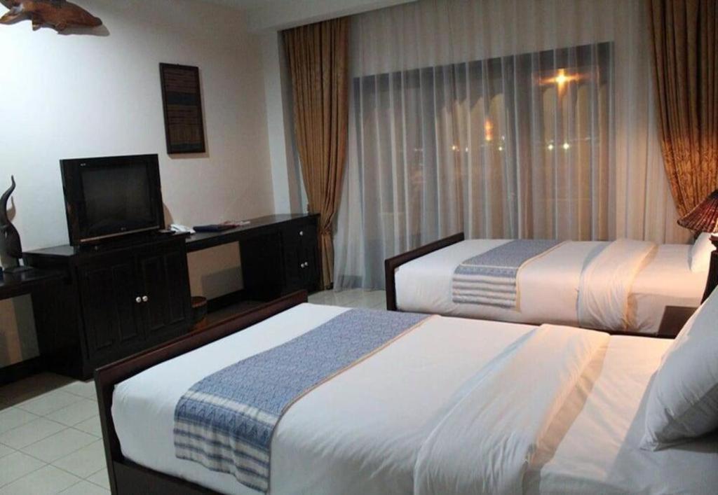 Daosavanh Resort & Spa Hotel Savannakhet Ngoại thất bức ảnh